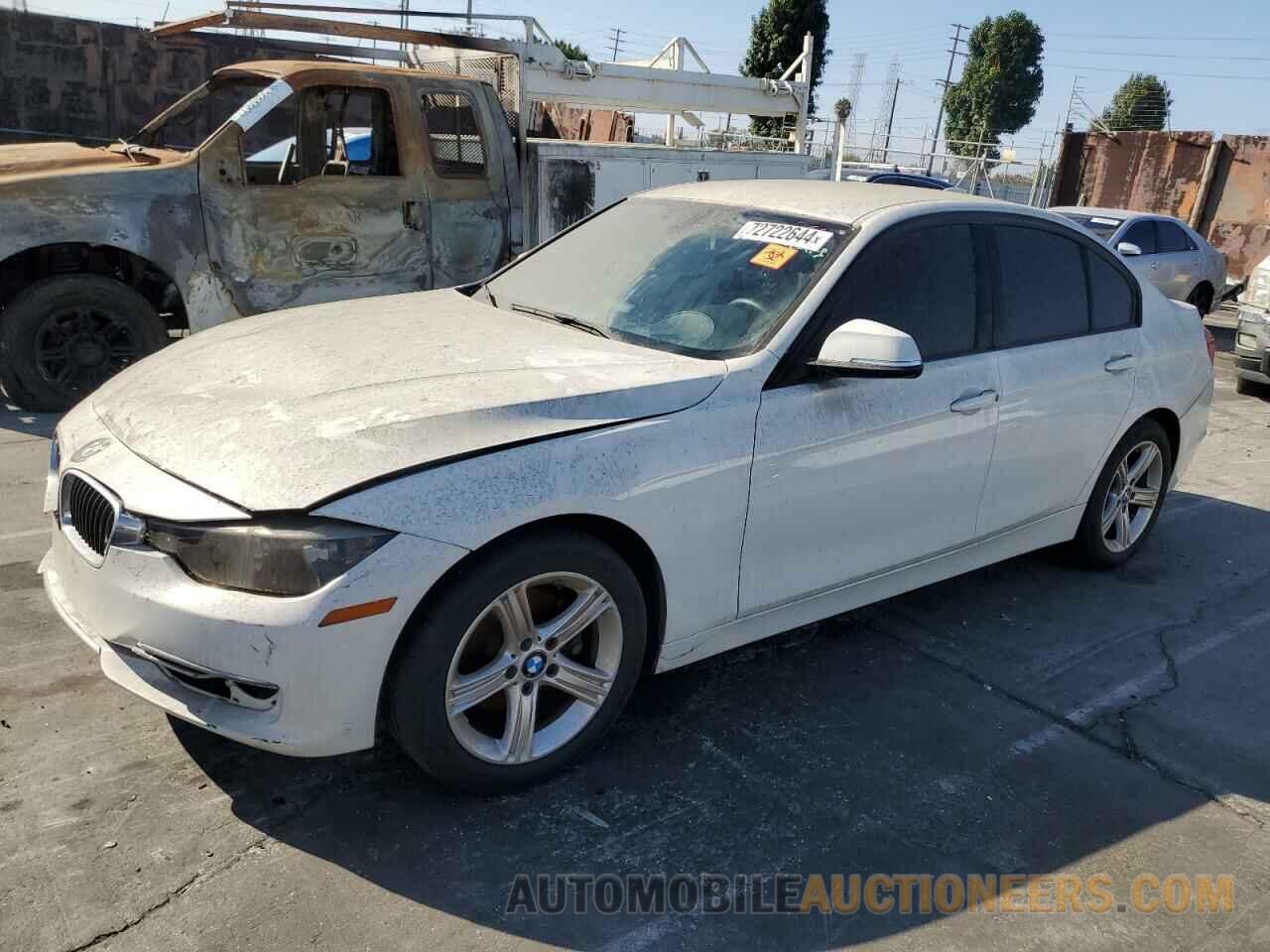 WBA3C1C53EK116657 BMW 3 SERIES 2014