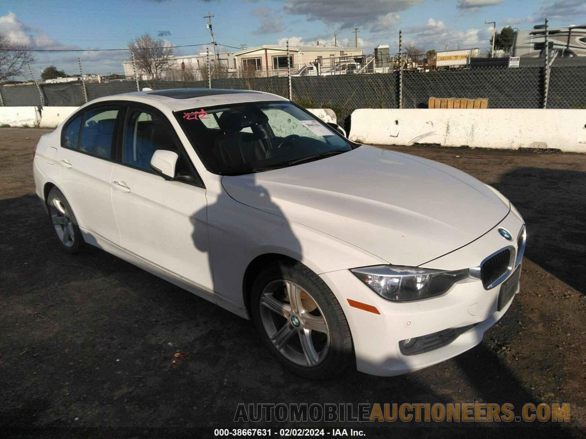 WBA3C1C53FK121133 BMW 328I 2015