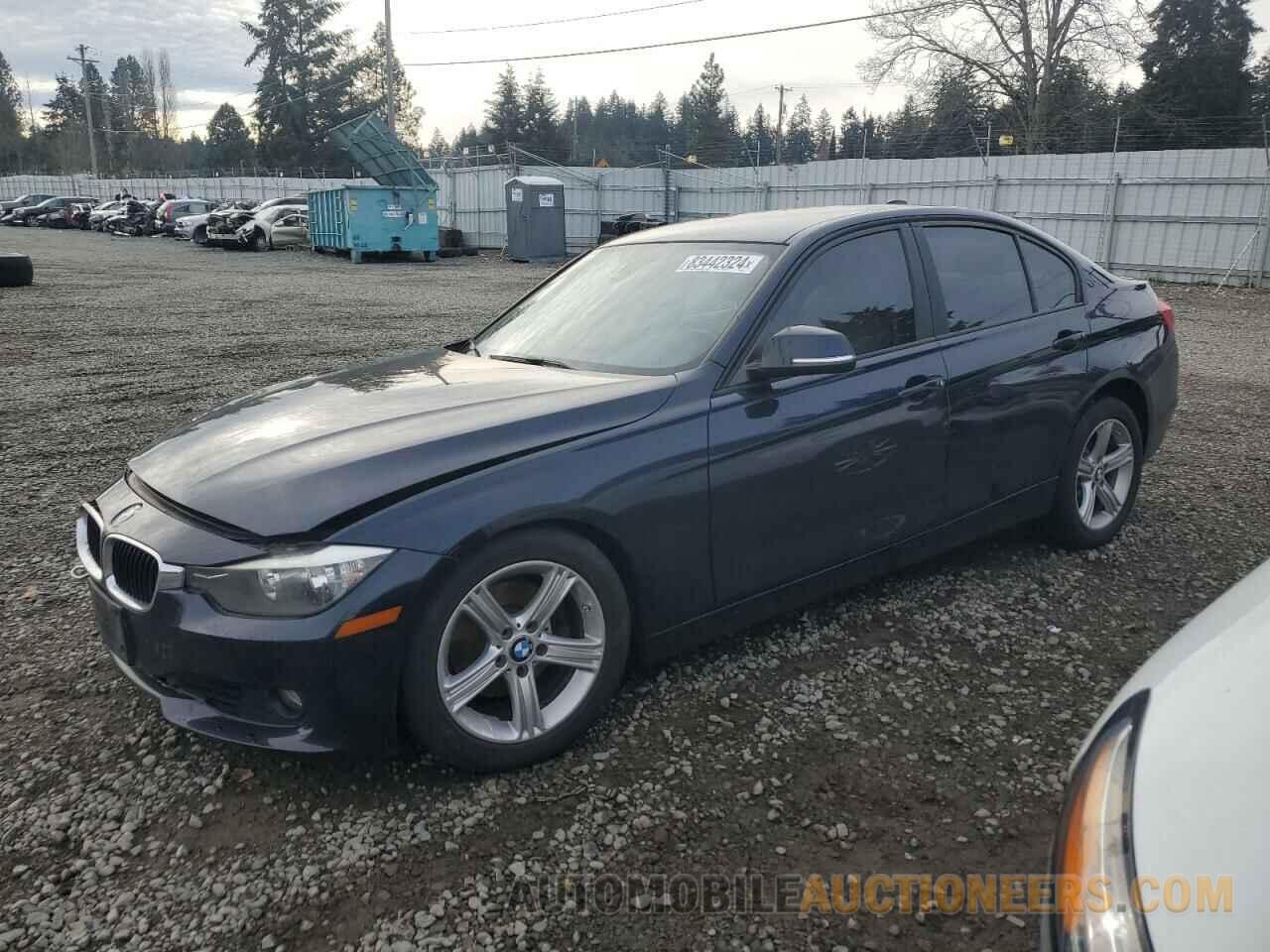 WBA3C1C54CF434230 BMW 3 SERIES 2012