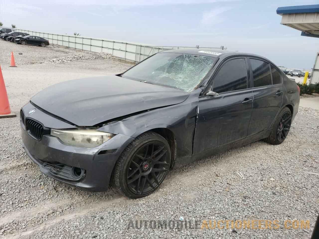 WBA3C1C54FK121366 BMW 3 SERIES 2015