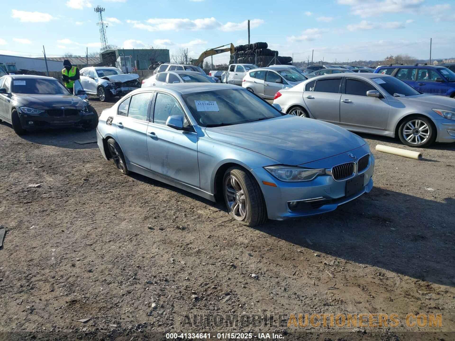 WBA3C1C55CF432664 BMW 328I 2012