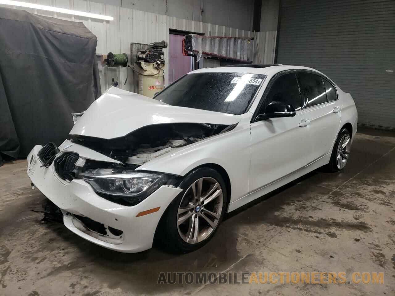 WBA3C1C55DF436151 BMW 3 SERIES 2013