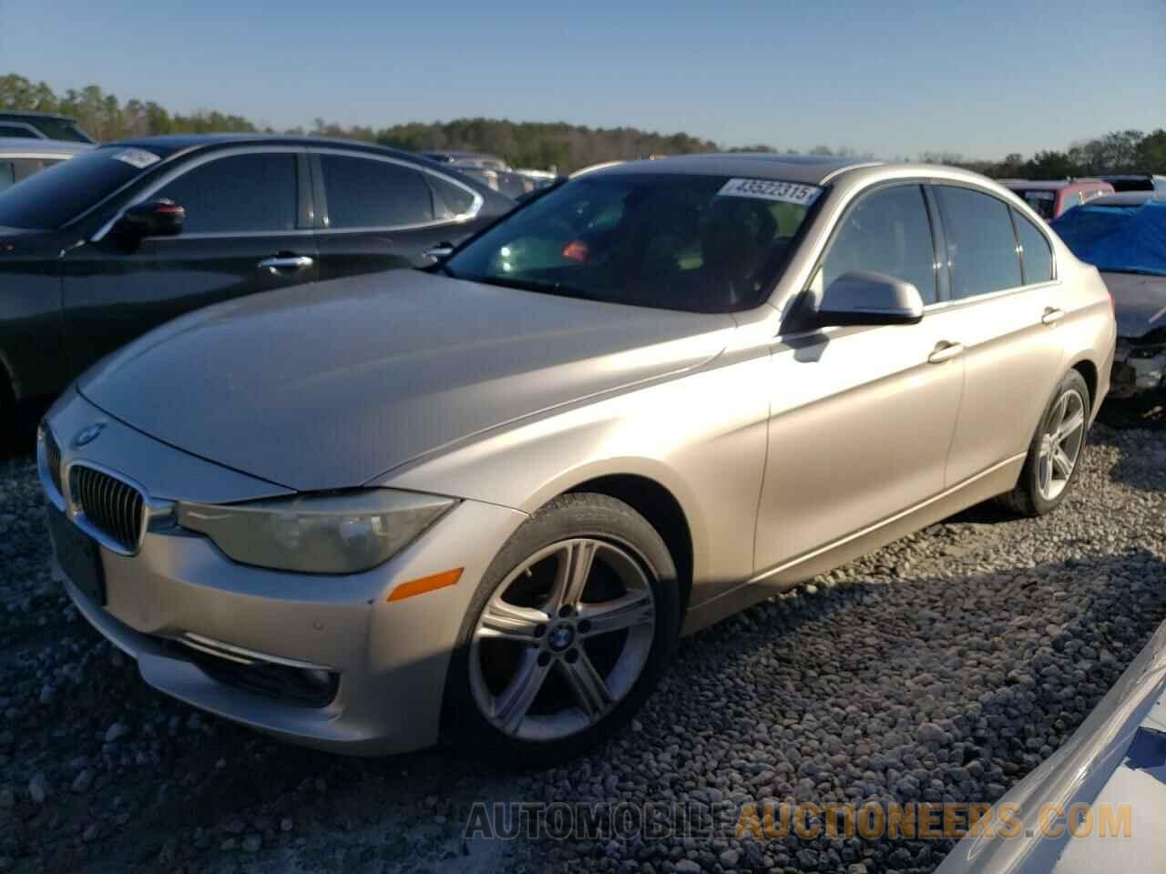 WBA3C1C56DF435218 BMW 3 SERIES 2013