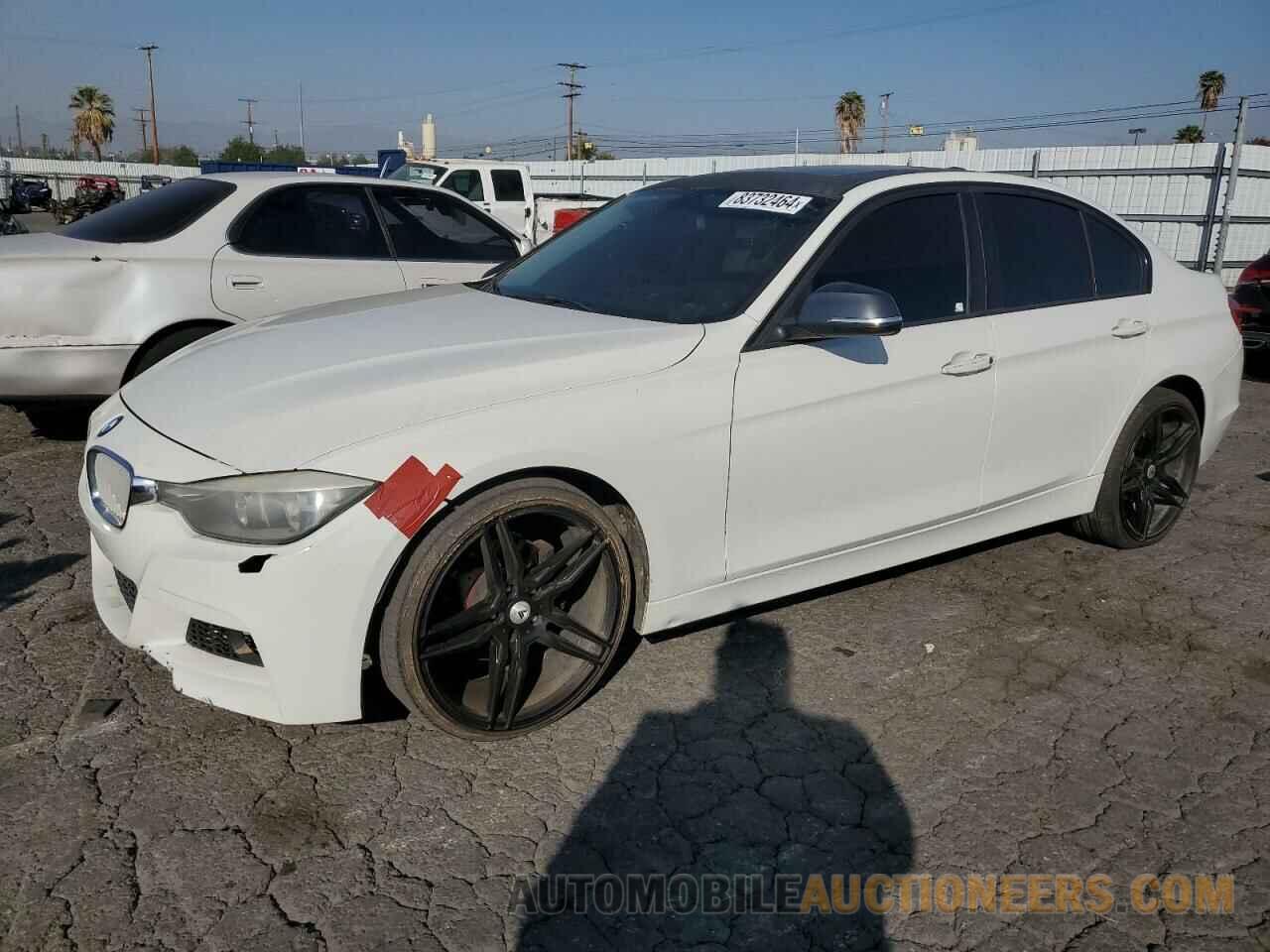 WBA3C1C56DF436322 BMW 3 SERIES 2013