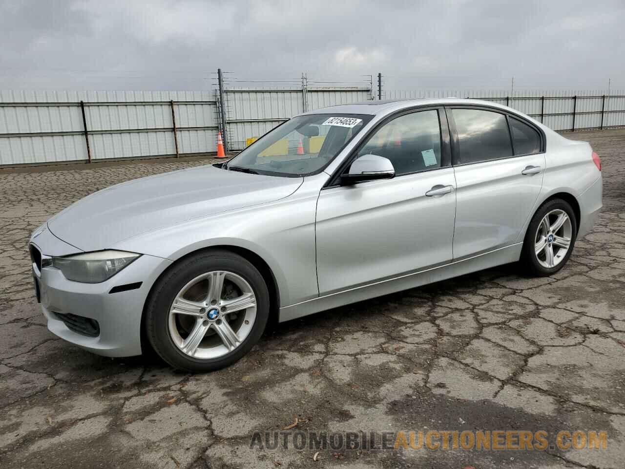 WBA3C1C57FK117988 BMW 3 SERIES 2015