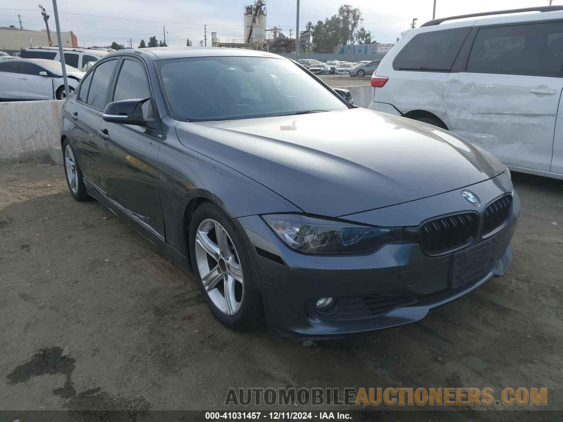 WBA3C1C5XCF433695 BMW 328I 2012