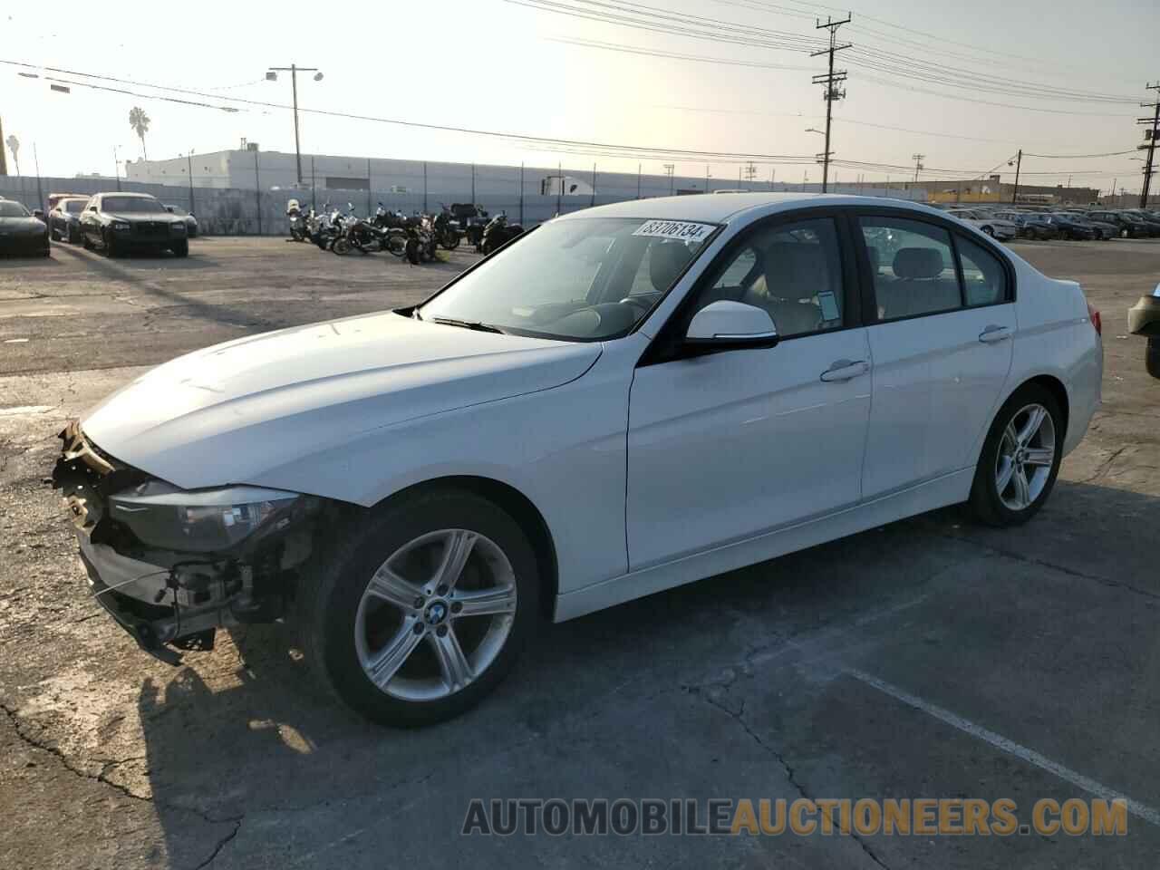 WBA3C1C5XEK111603 BMW 3 SERIES 2014