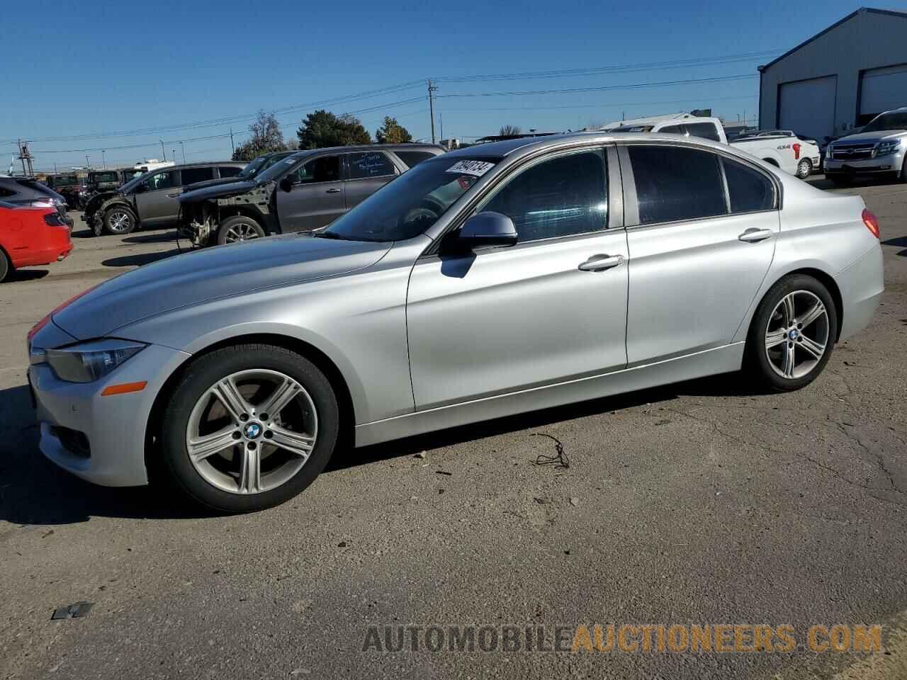 WBA3C1C5XFK119329 BMW 3 SERIES 2015