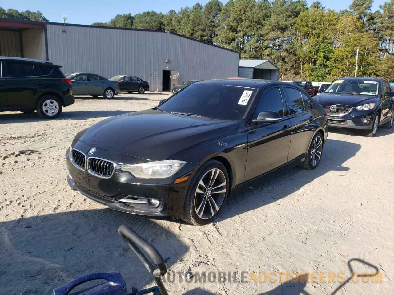 WBA3C1G50DNR48111 BMW 3 SERIES 2013