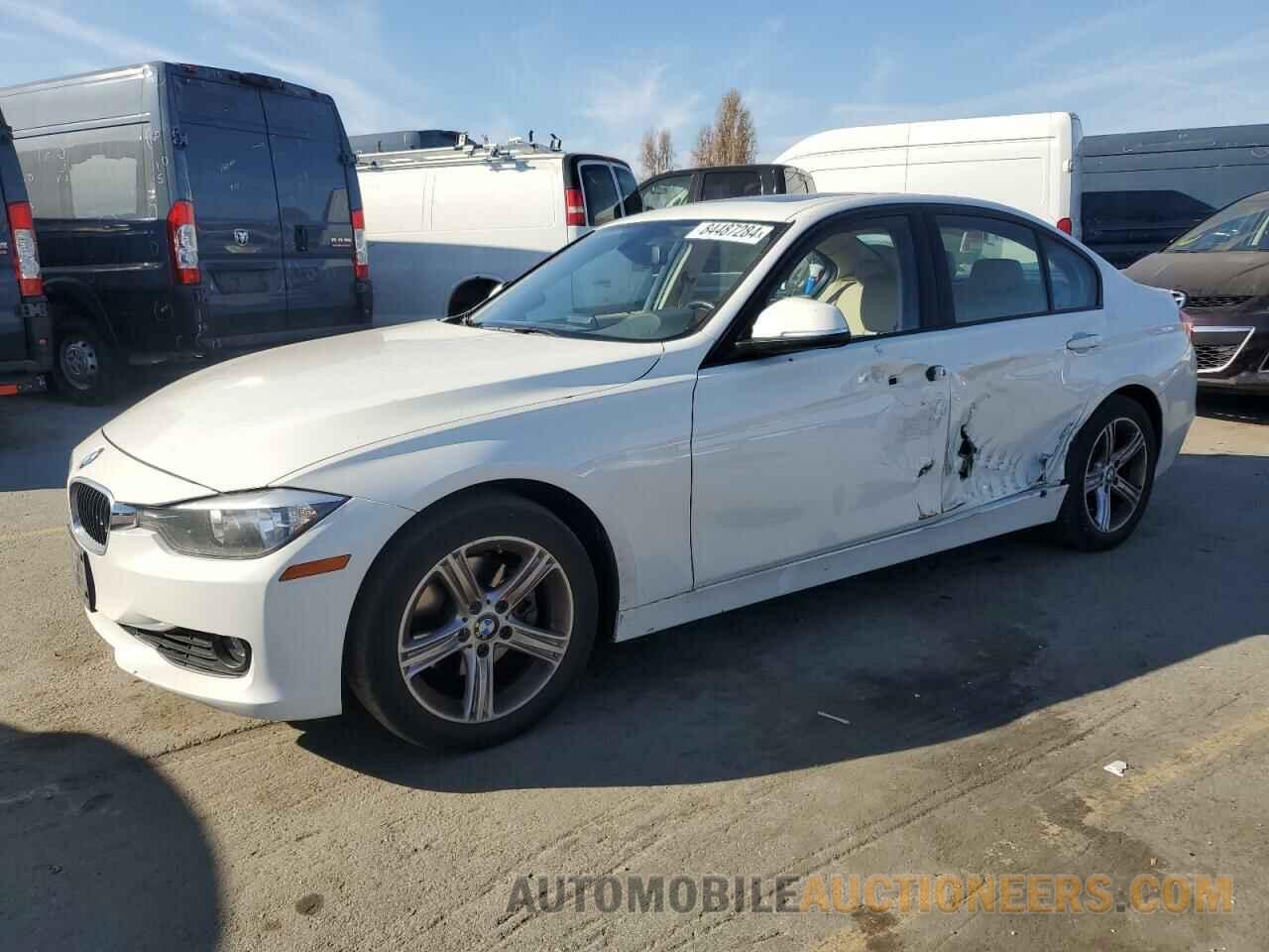 WBA3C1G57DNR47070 BMW 3 SERIES 2013