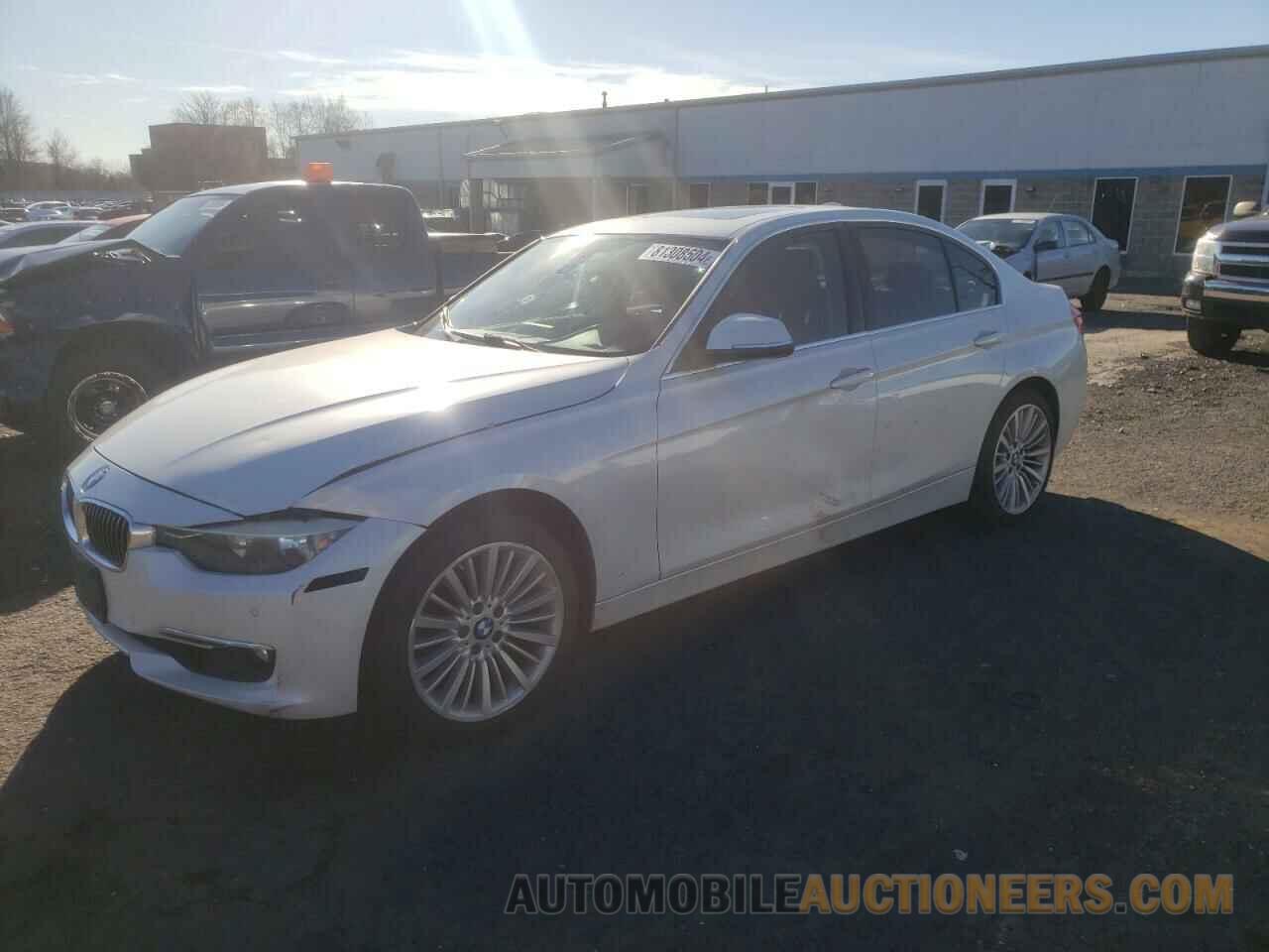 WBA3C1G57DNR49451 BMW 3 SERIES 2013