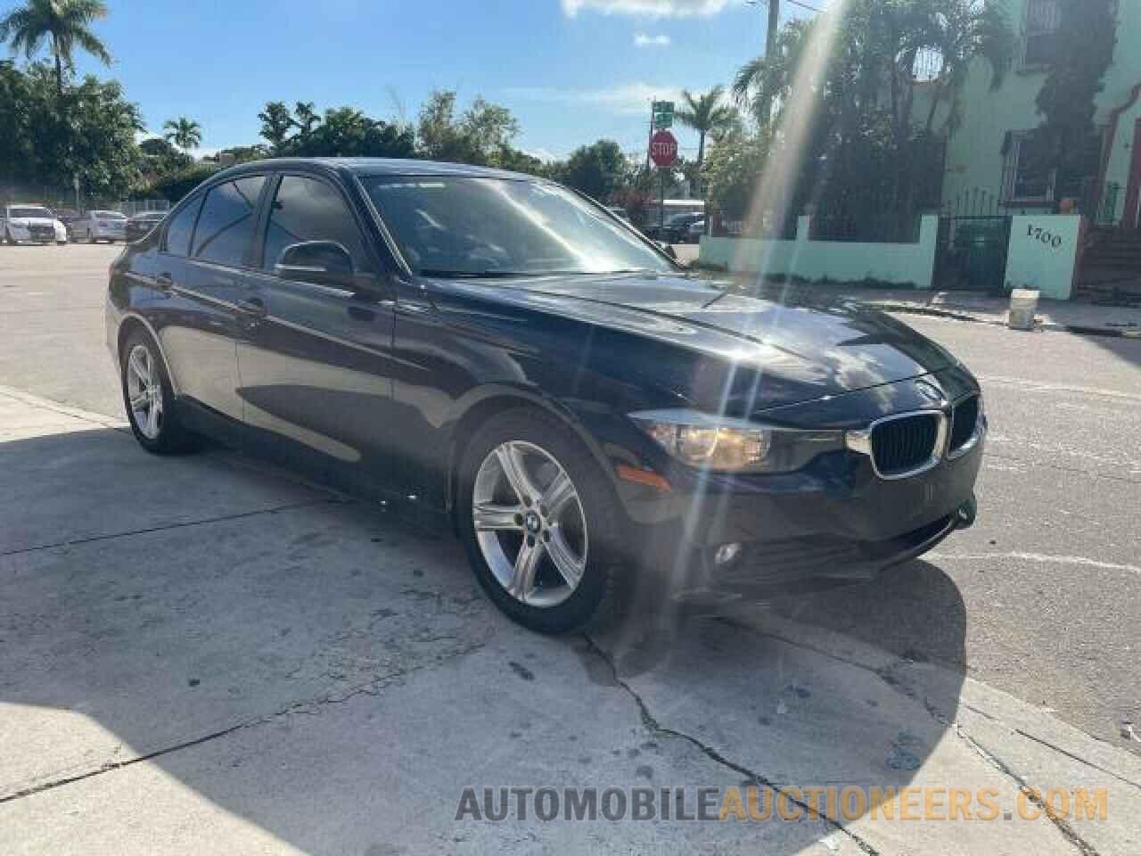 WBA3C3C56DF980640 BMW 3 SERIES 2013