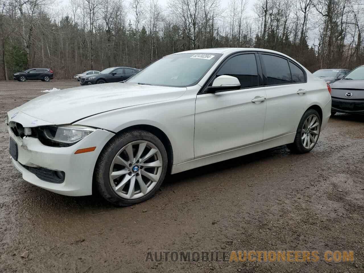 WBA3C3C57DF979044 BMW 3 SERIES 2013