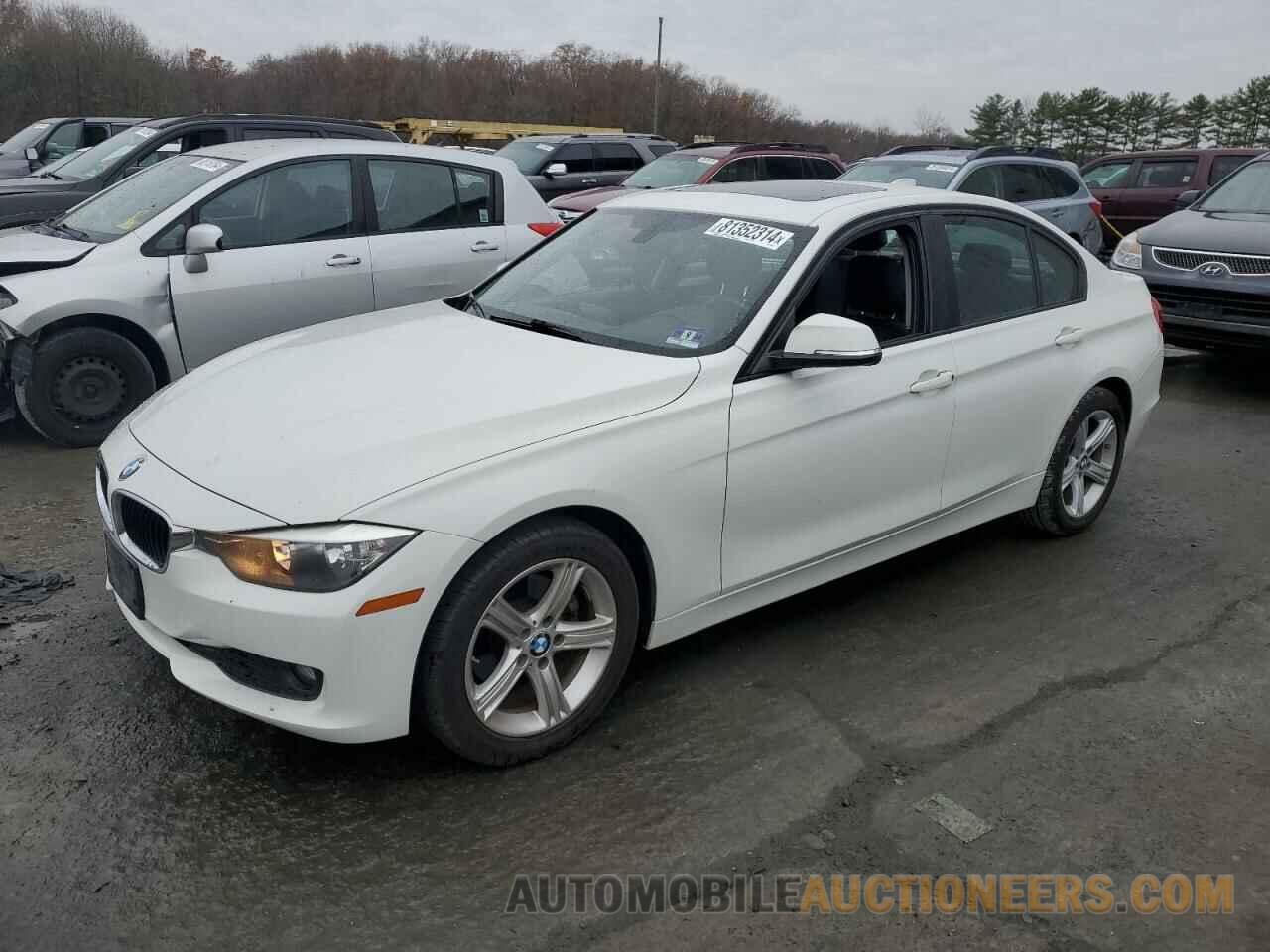 WBA3C3C58DF981384 BMW 3 SERIES 2013