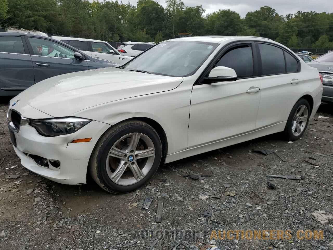 WBA3C3G51FNT51029 BMW 3 SERIES 2015