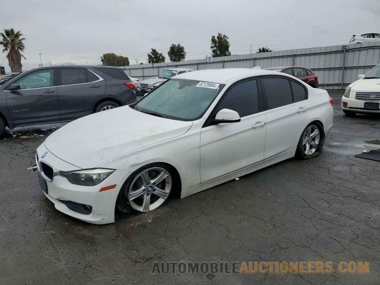 WBA3C3G53ENS70564 BMW 3 SERIES 2014