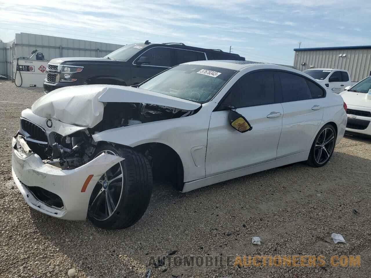 WBA4J1C56JBM11465 BMW 4 SERIES 2018