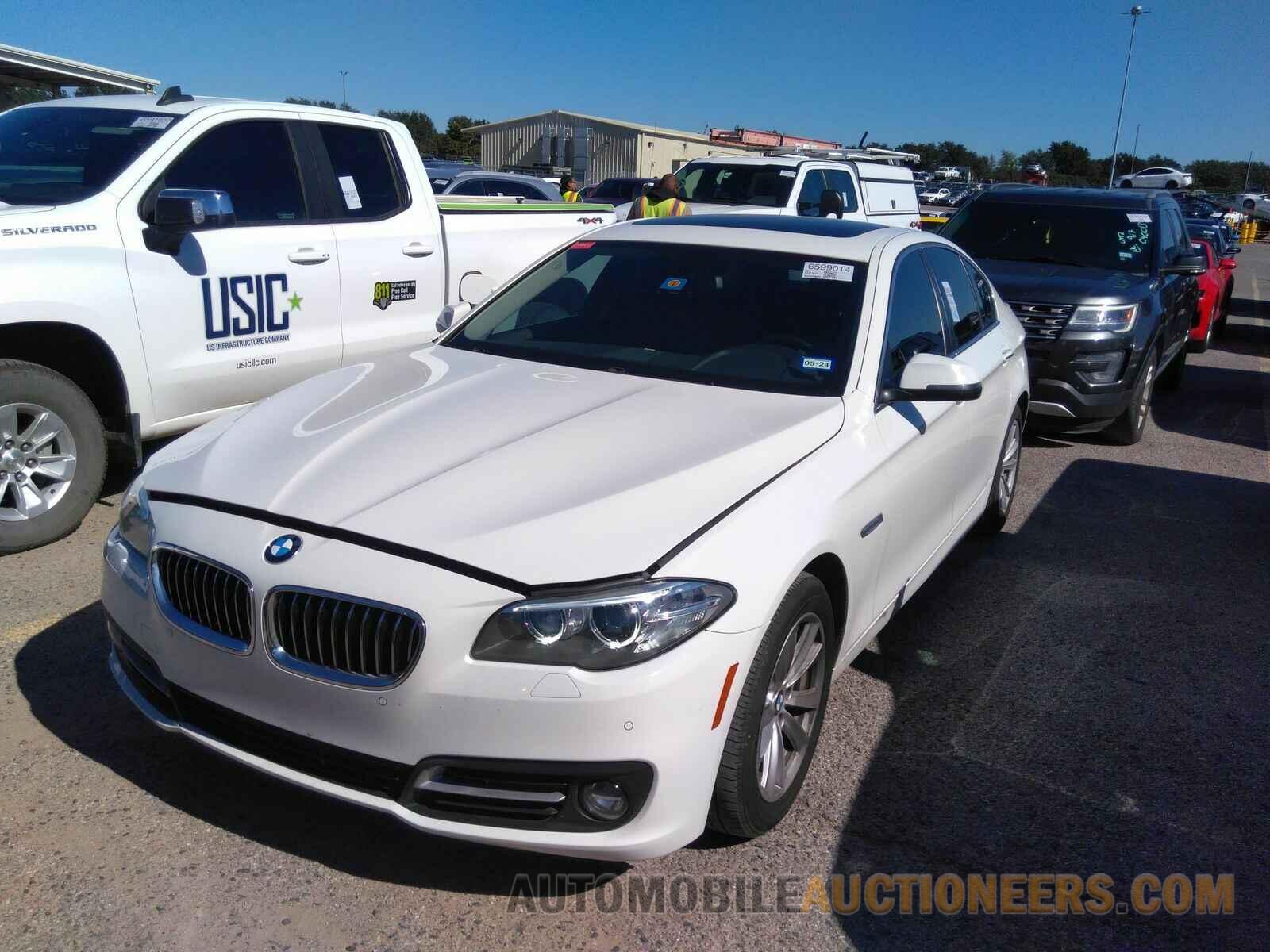 WBA5A5C50FD517322 BMW 5 Series 2015