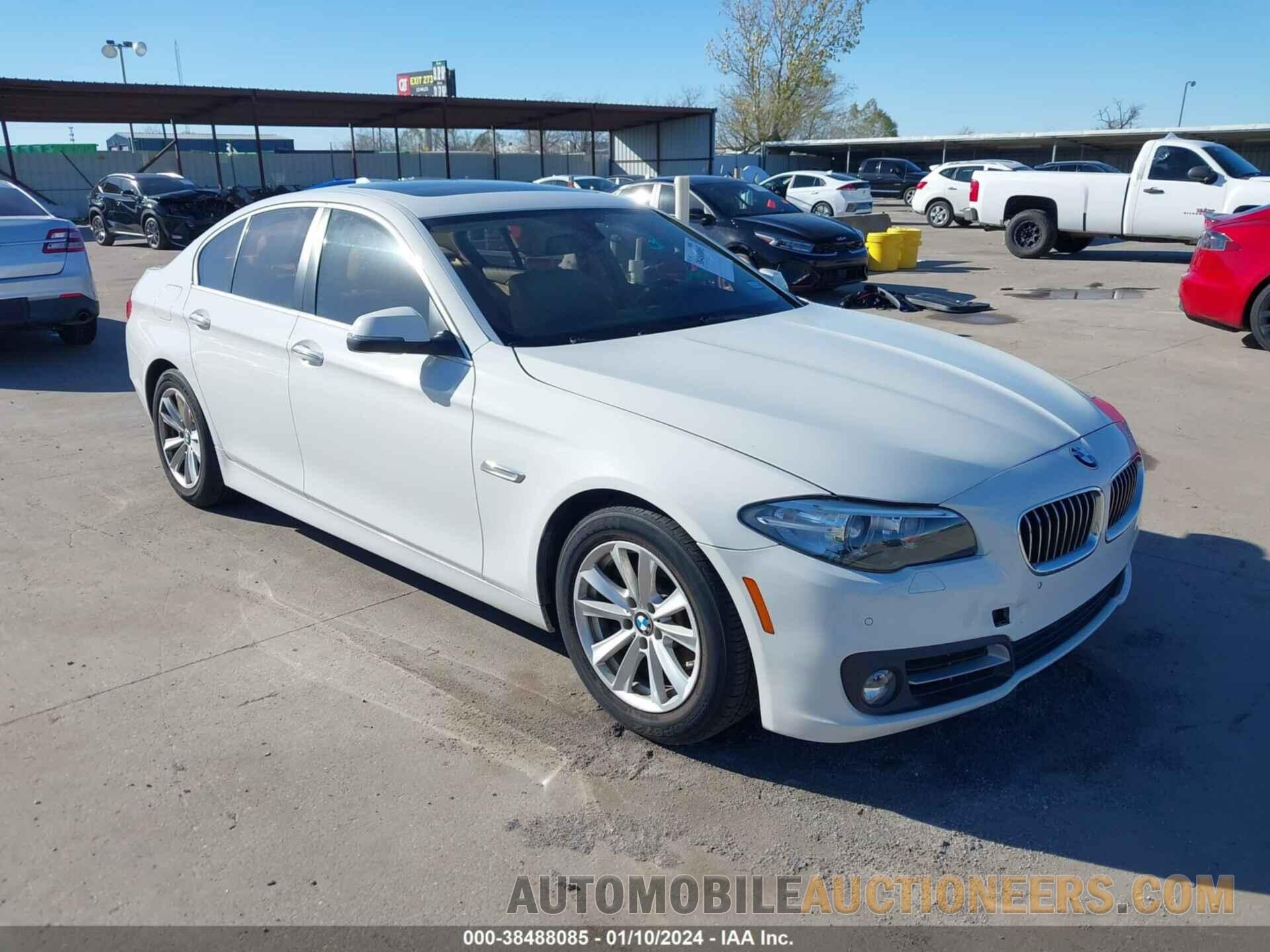 WBA5A5C51FD513408 BMW 528I 2015