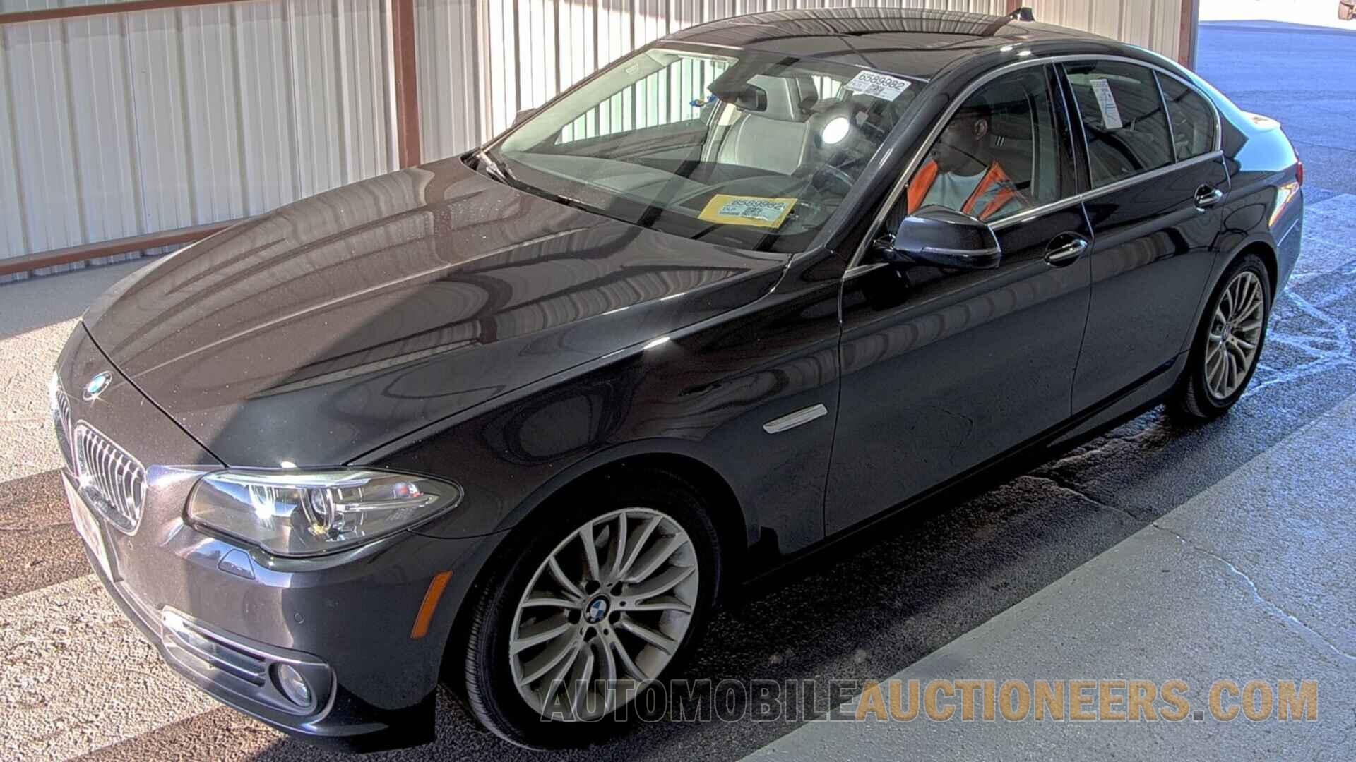 WBA5A5C51FD522884 BMW 5 Series 2015