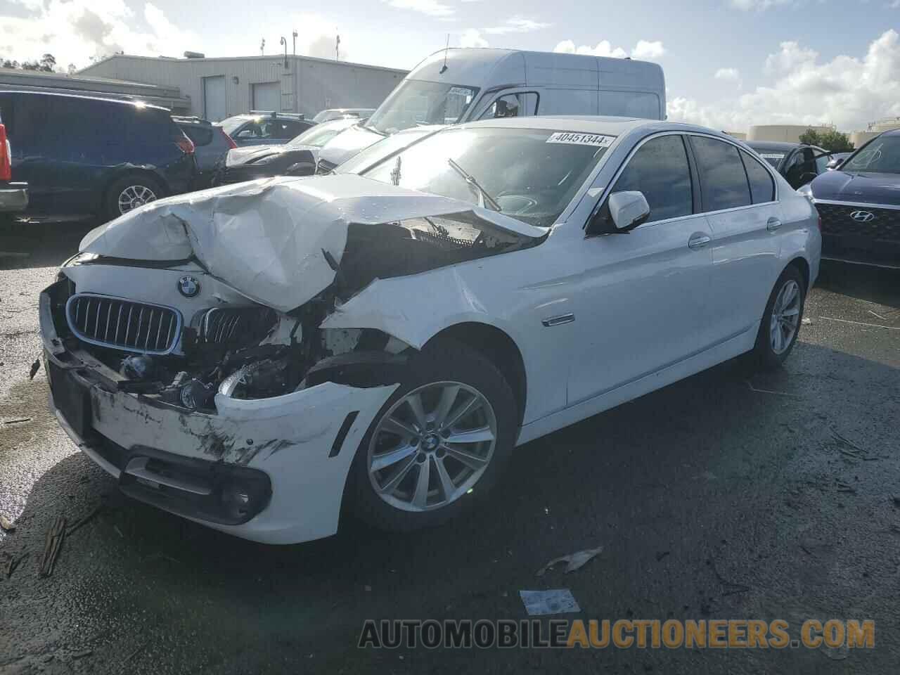 WBA5A5C52FD519332 BMW 5 SERIES 2015