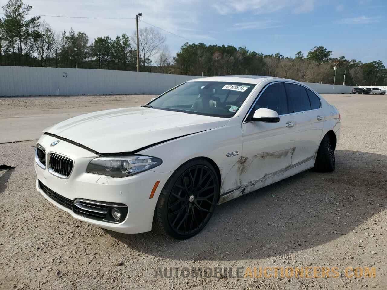 WBA5A5C52FD522571 BMW 5 SERIES 2015