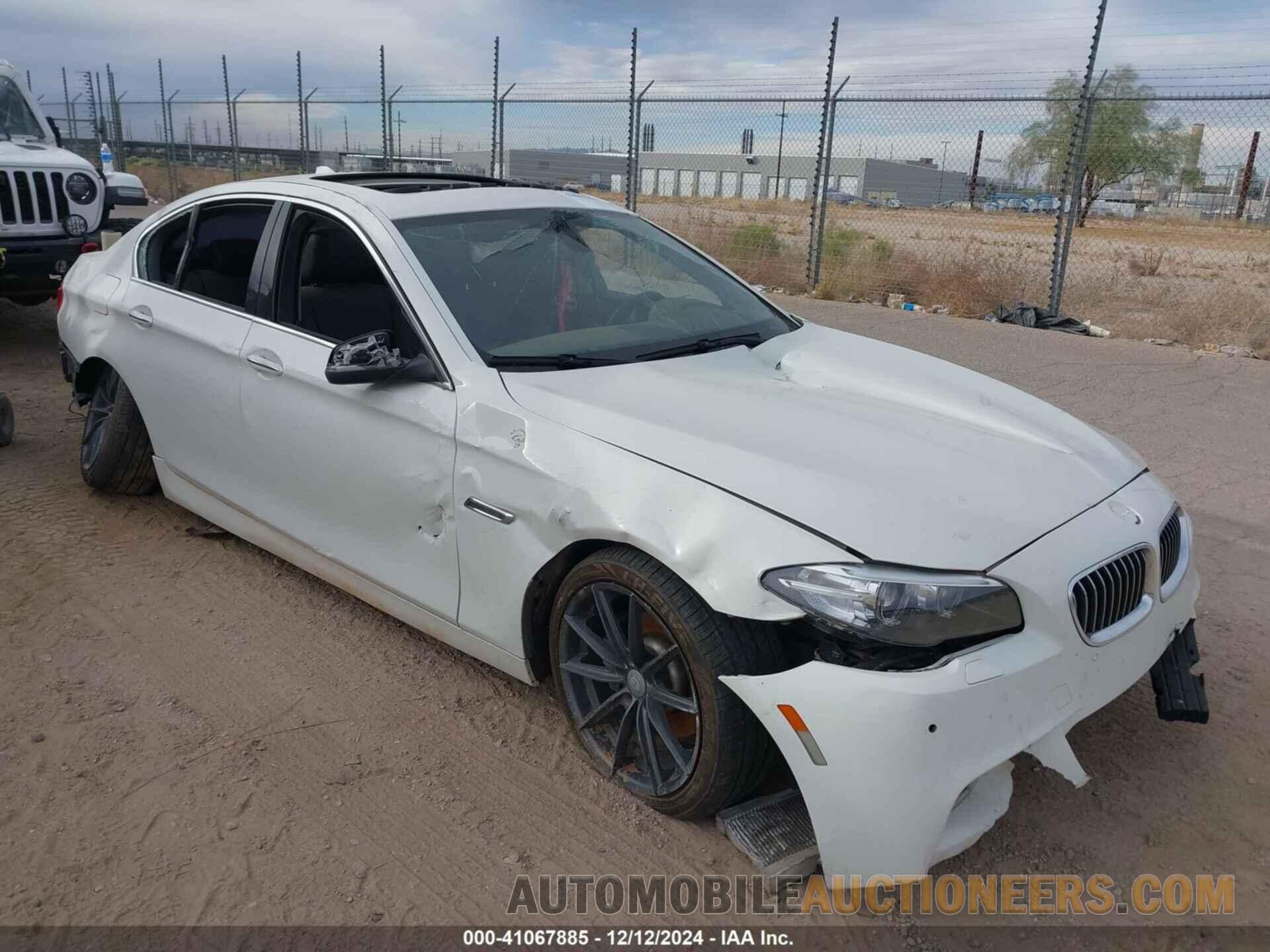 WBA5A5C54FD523138 BMW 528I 2015