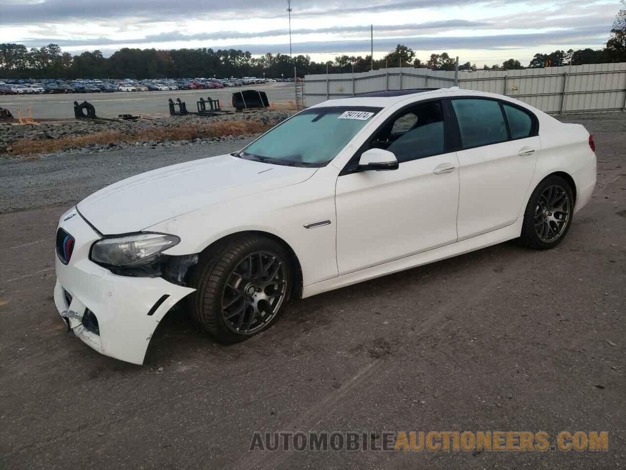 WBA5A5C55FD515372 BMW 5 SERIES 2015