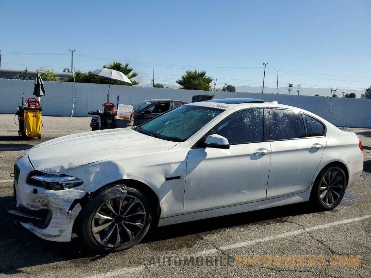 WBA5A5C55FD515727 BMW 5 SERIES 2015