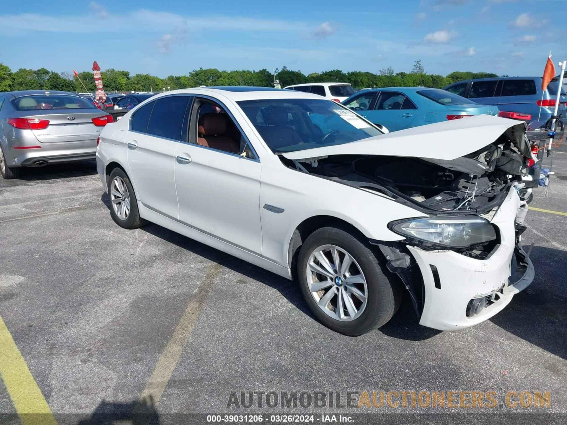 WBA5A5C56FD518300 BMW 528I 2015