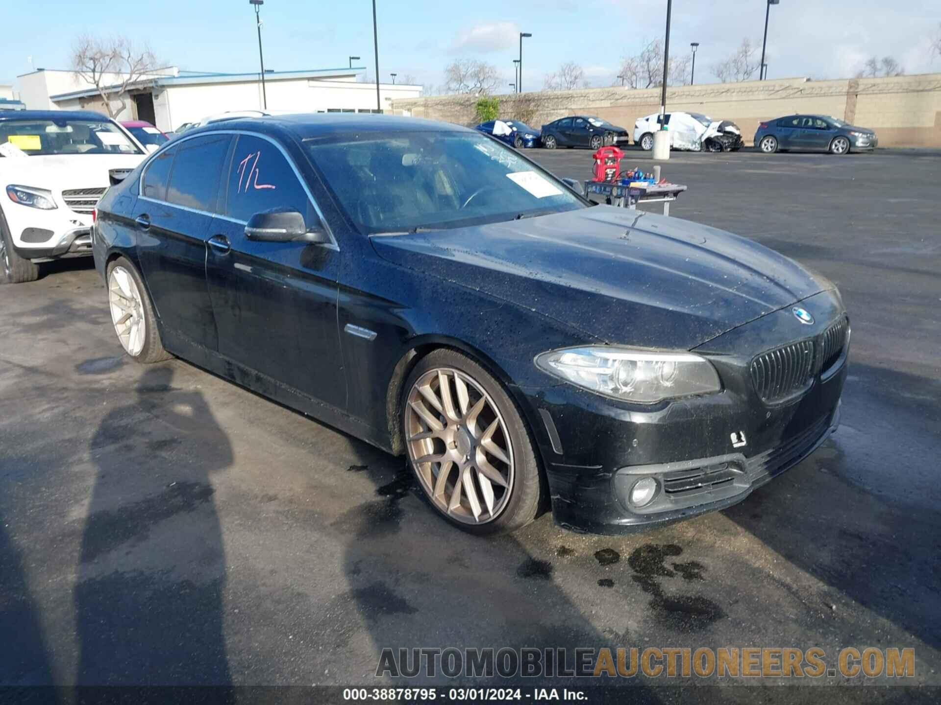 WBA5A5C58FD524535 BMW 528I 2015