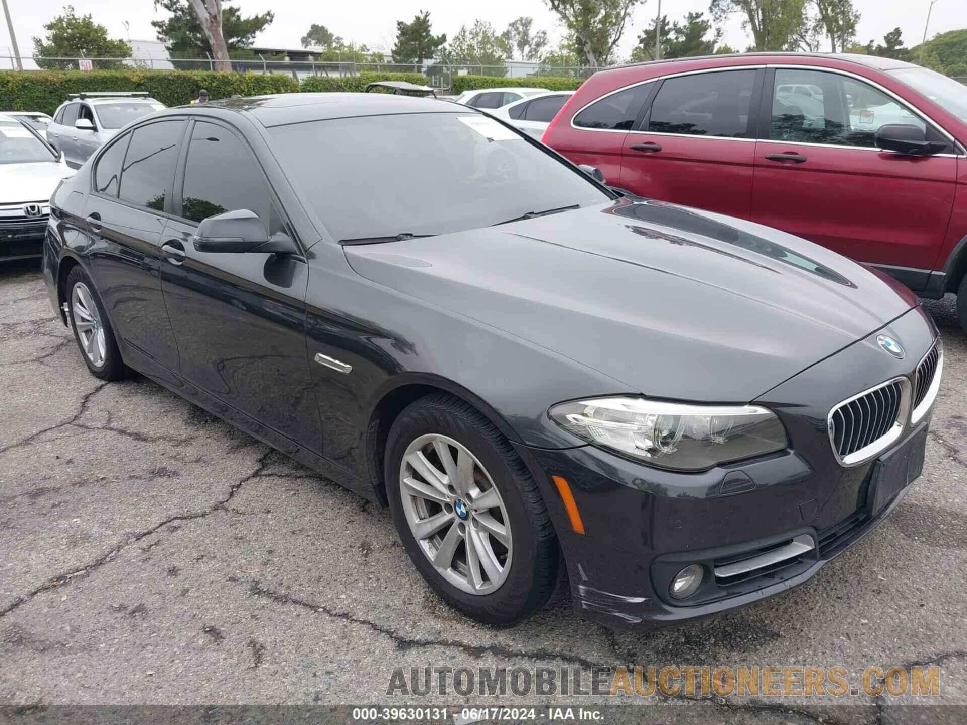 WBA5A5C59FD515679 BMW 528I 2015