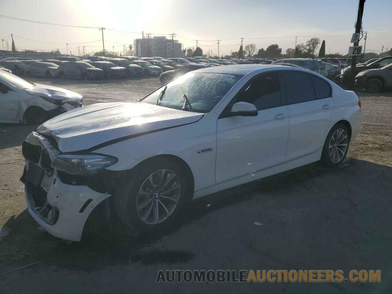 WBA5A5C59FD515701 BMW 5 SERIES 2015