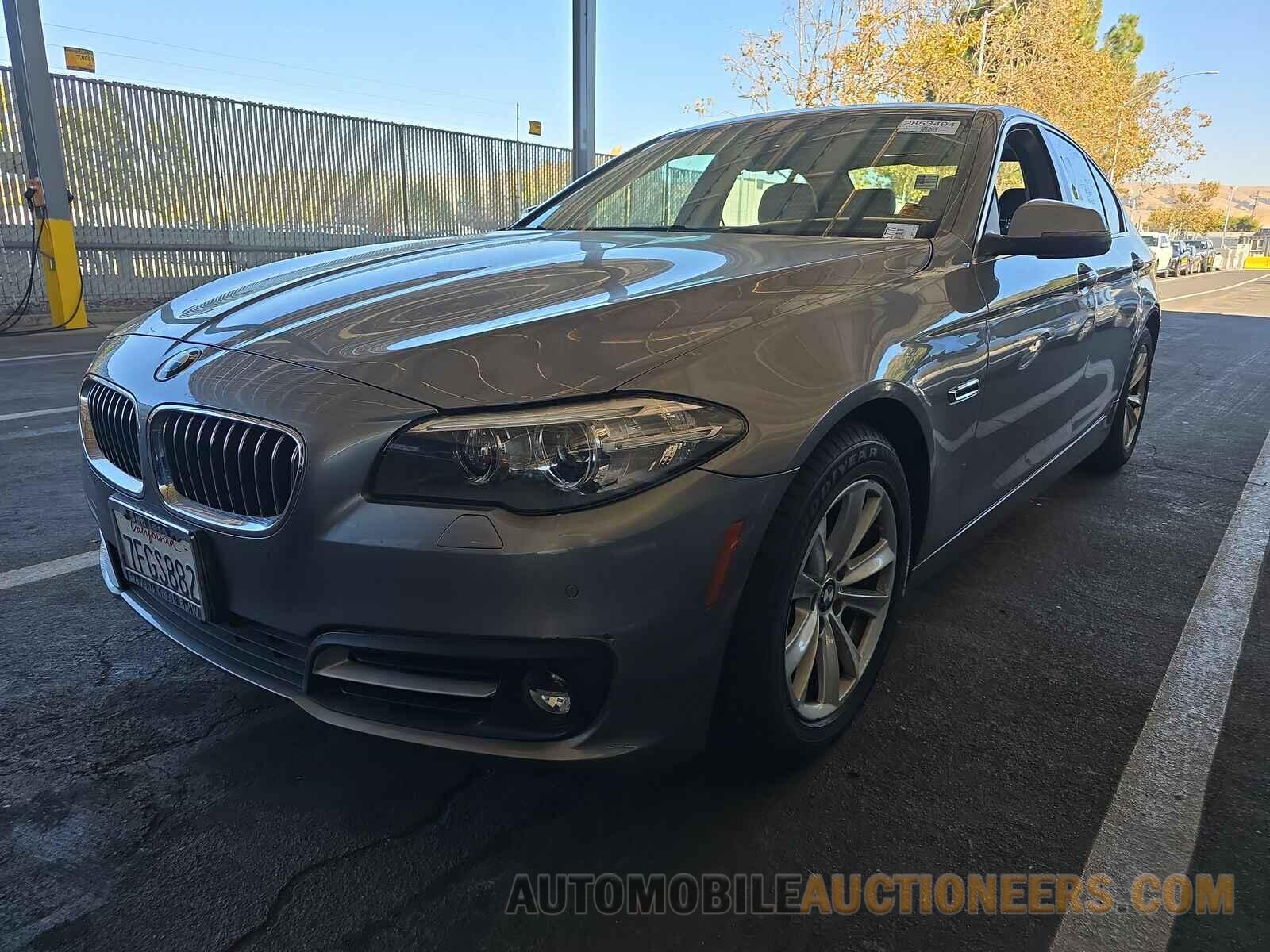 WBA5A5C59FD517772 BMW 5 Series 2015