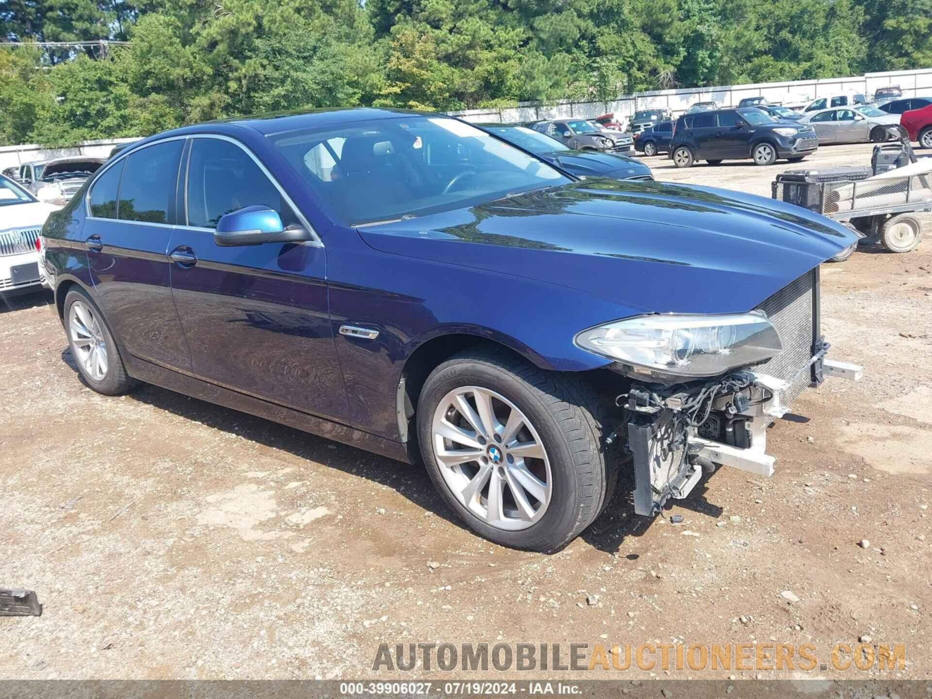 WBA5A5C59FD521577 BMW 528I 2015