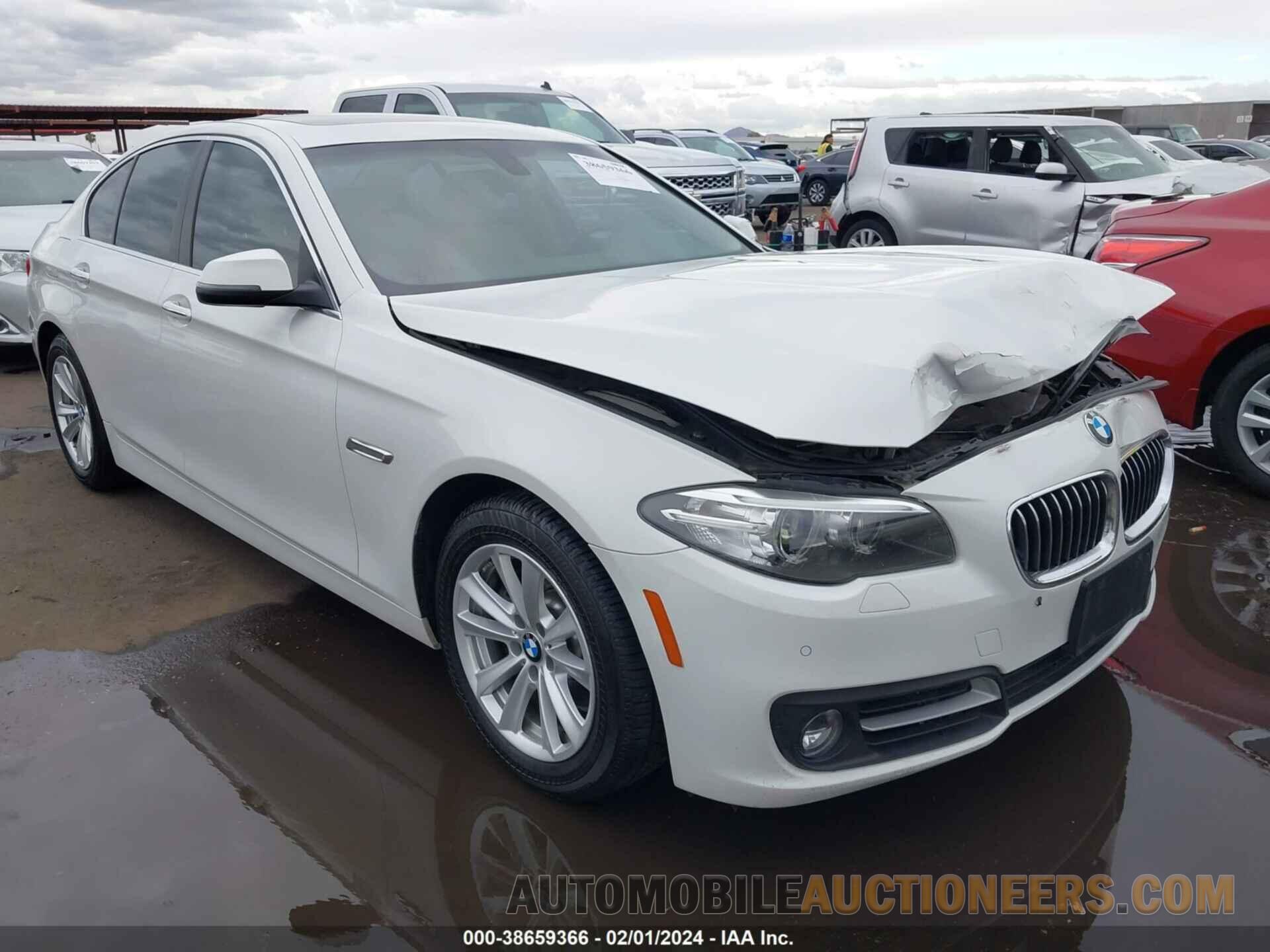 WBA5A5C59FD522759 BMW 528I 2015