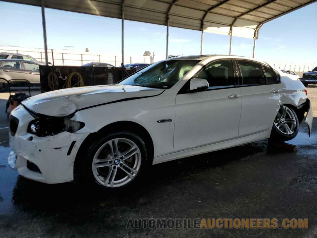 WBA5A5C5XFD522222 BMW 5 SERIES 2015