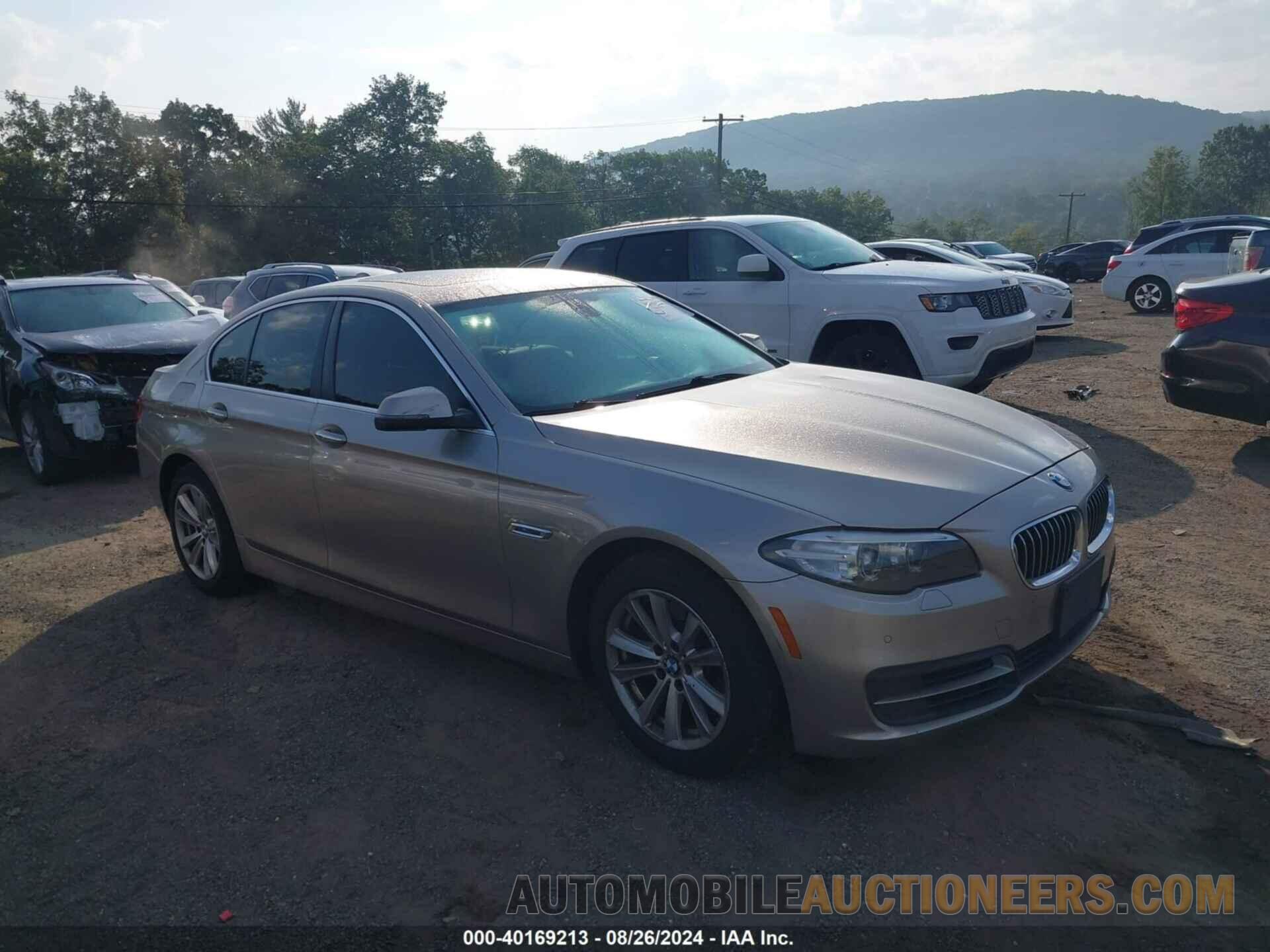 WBA5A7C50ED619472 BMW 528I 2014