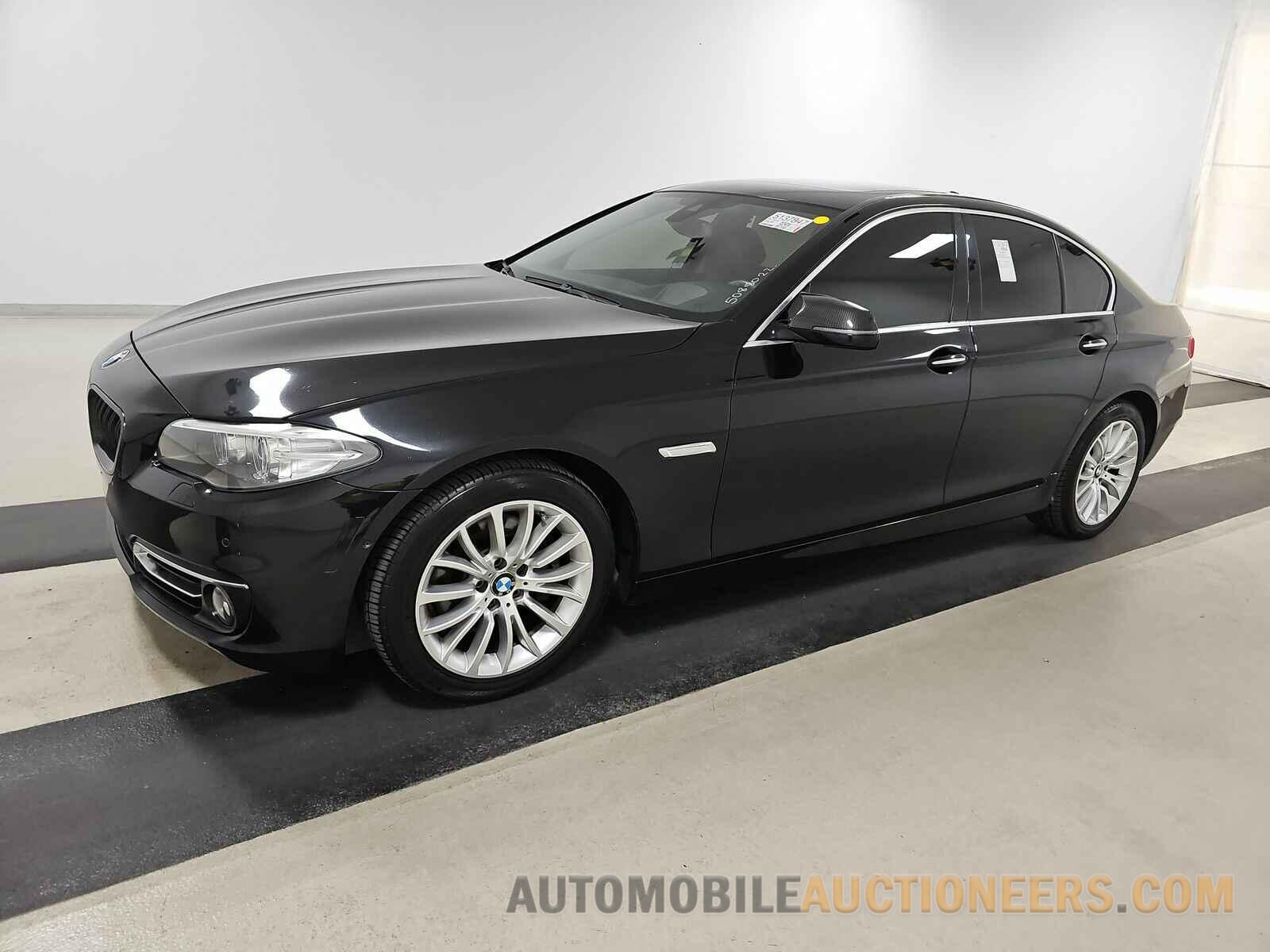 WBA5A7C50FD624883 BMW 5 Series 2015