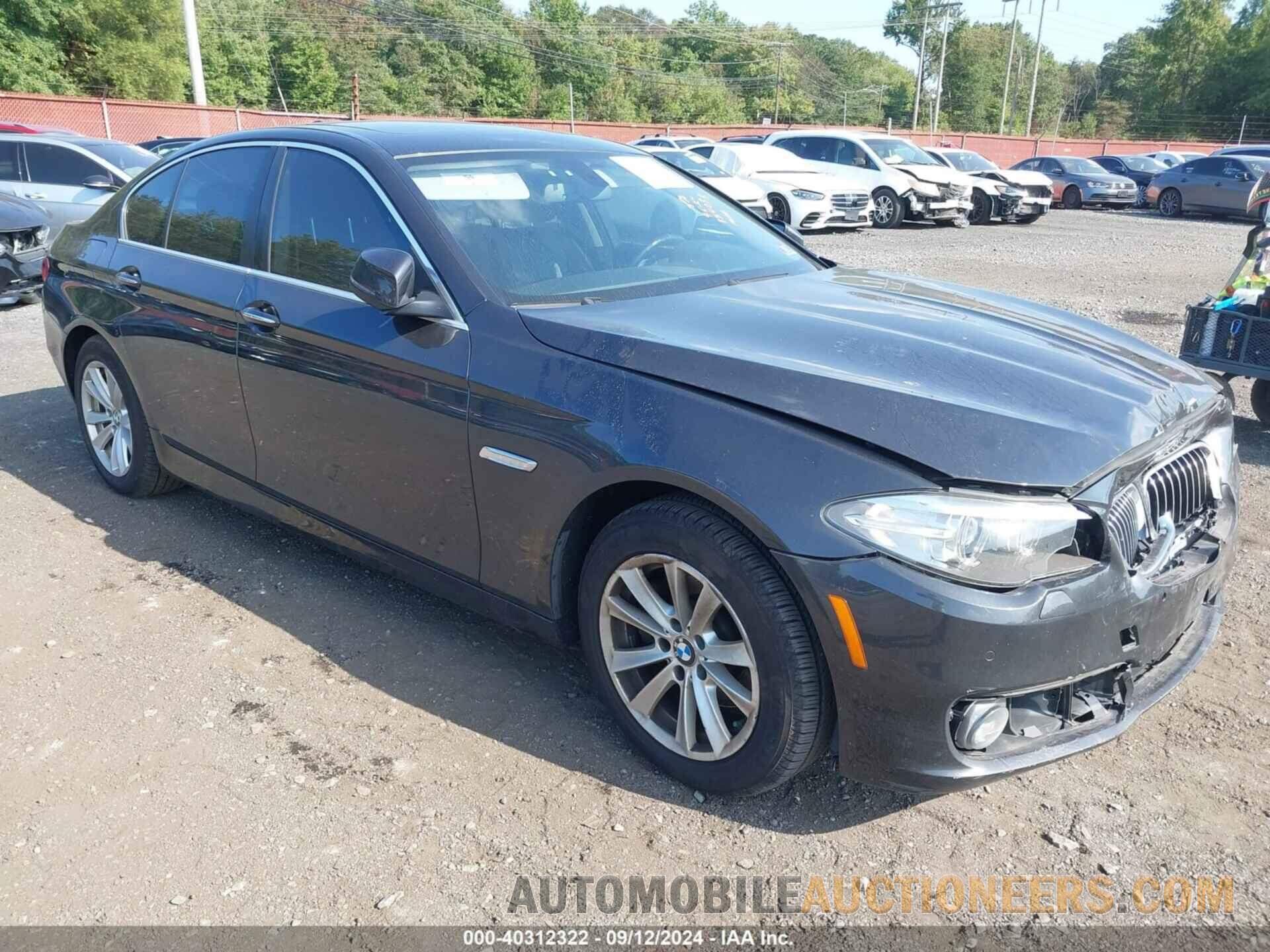 WBA5A7C50FD626116 BMW 528I 2015