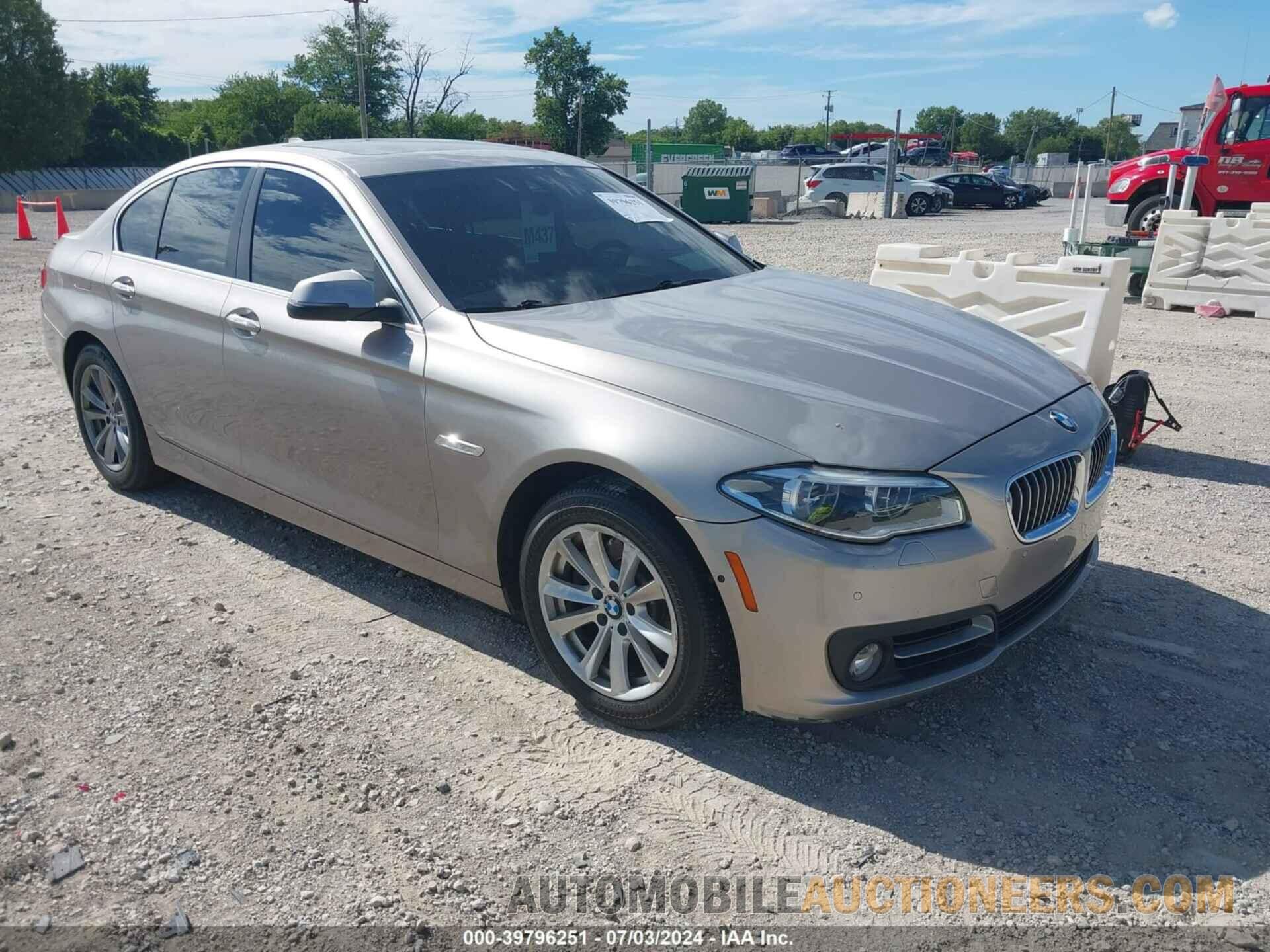 WBA5A7C51FD625511 BMW 528I 2015