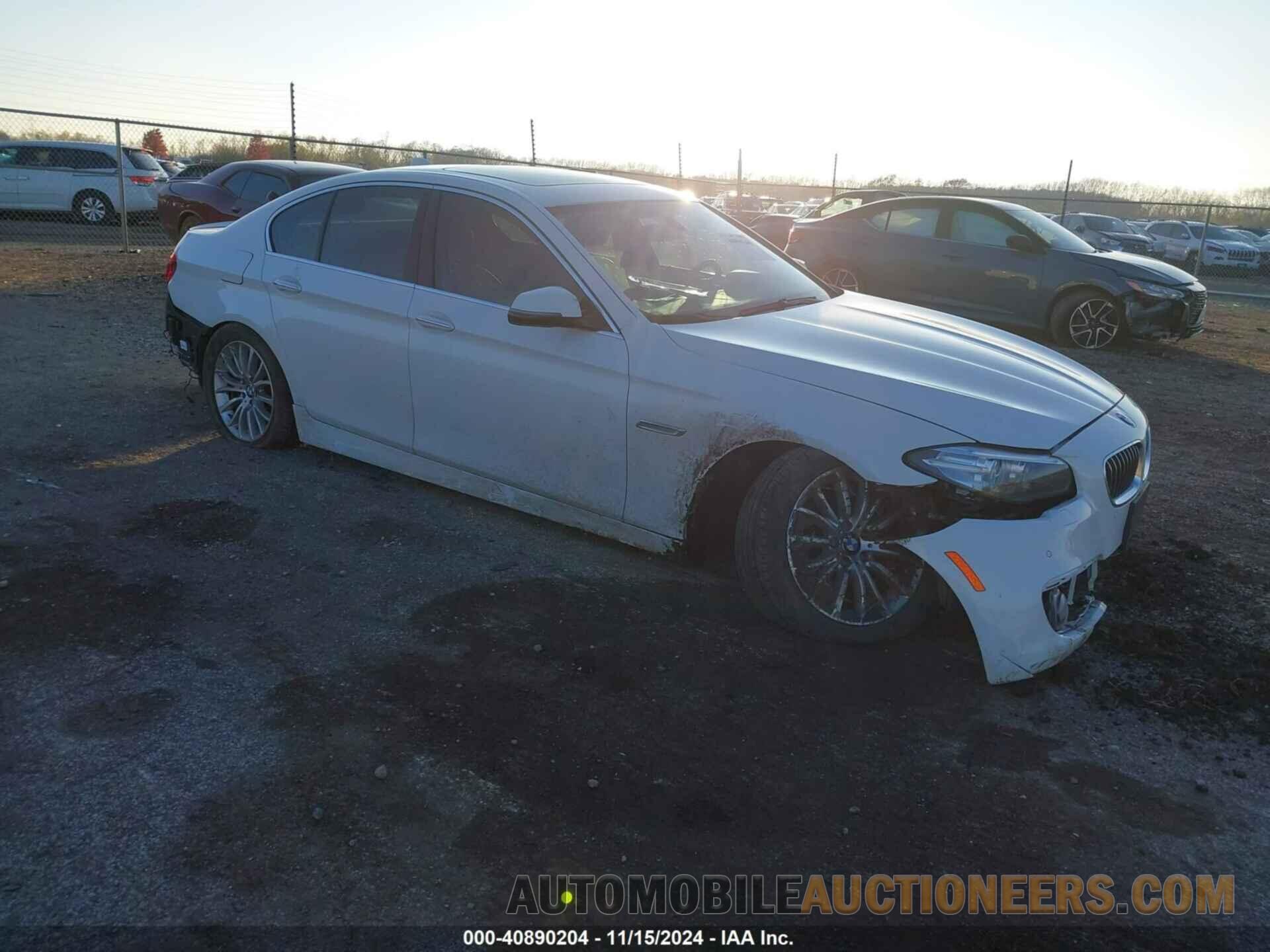 WBA5A7C54ED619572 BMW 528I 2014