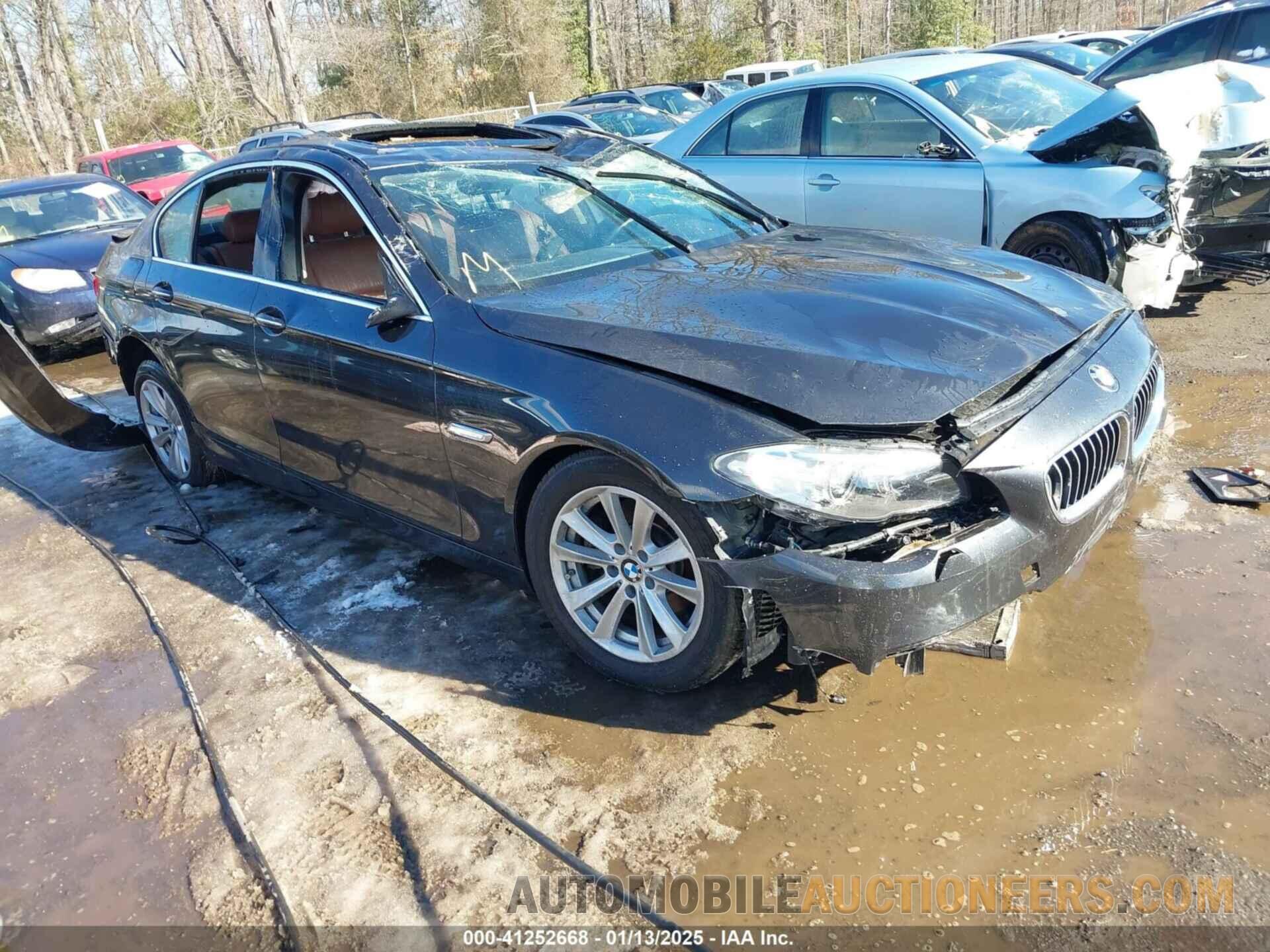 WBA5A7C54FD627883 BMW 528I 2015