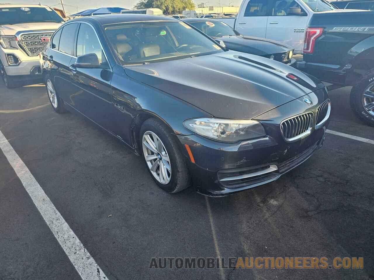 WBA5A7C54FD628676 BMW 5 SERIES 2015