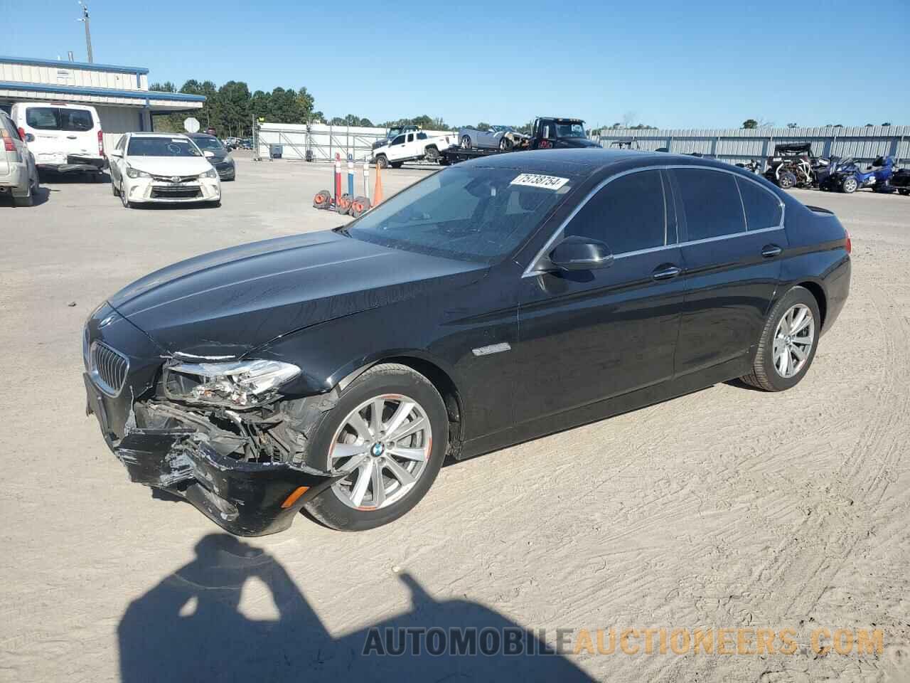 WBA5A7C56FD622135 BMW 5 SERIES 2015