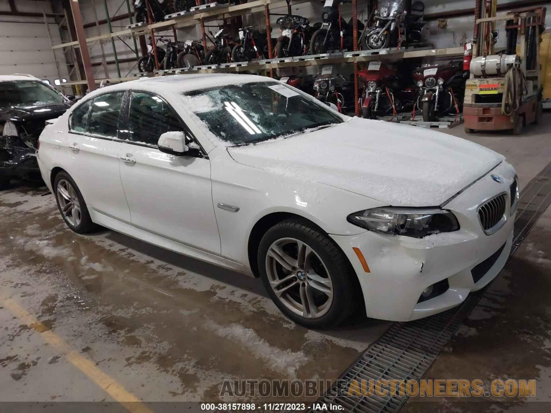 WBA5A7C57FD626291 BMW 528I 2015