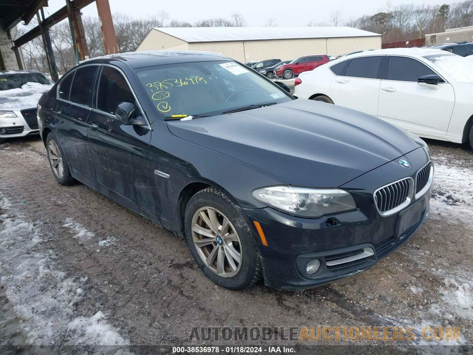 WBA5A7C58FD628485 BMW 528I 2015