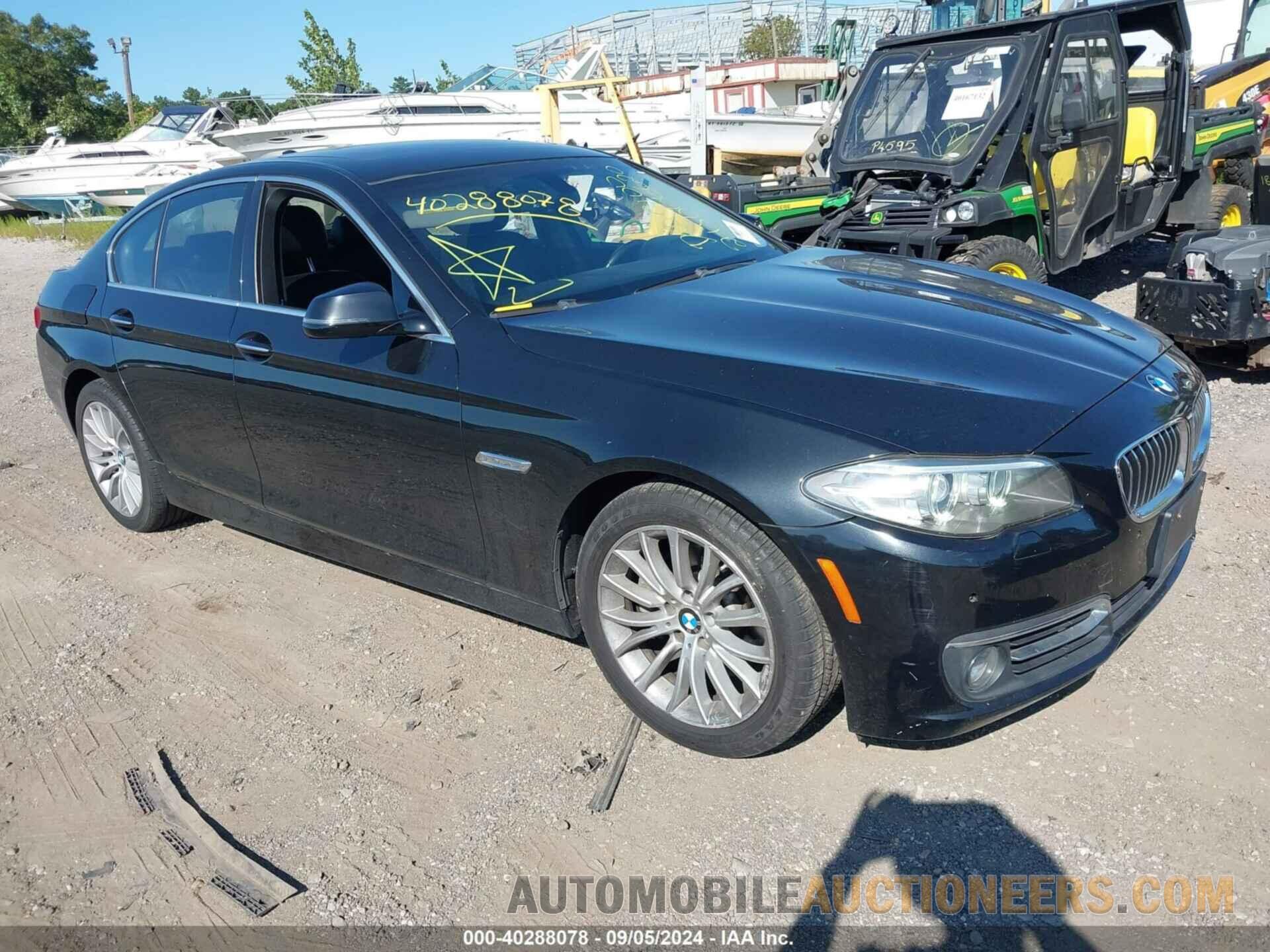 WBA5A7C59FD628253 BMW 528I 2015