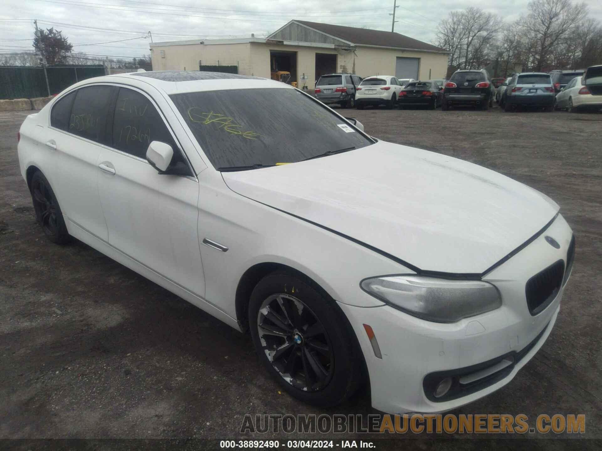 WBA5A7C5XFD626477 BMW 528I 2015