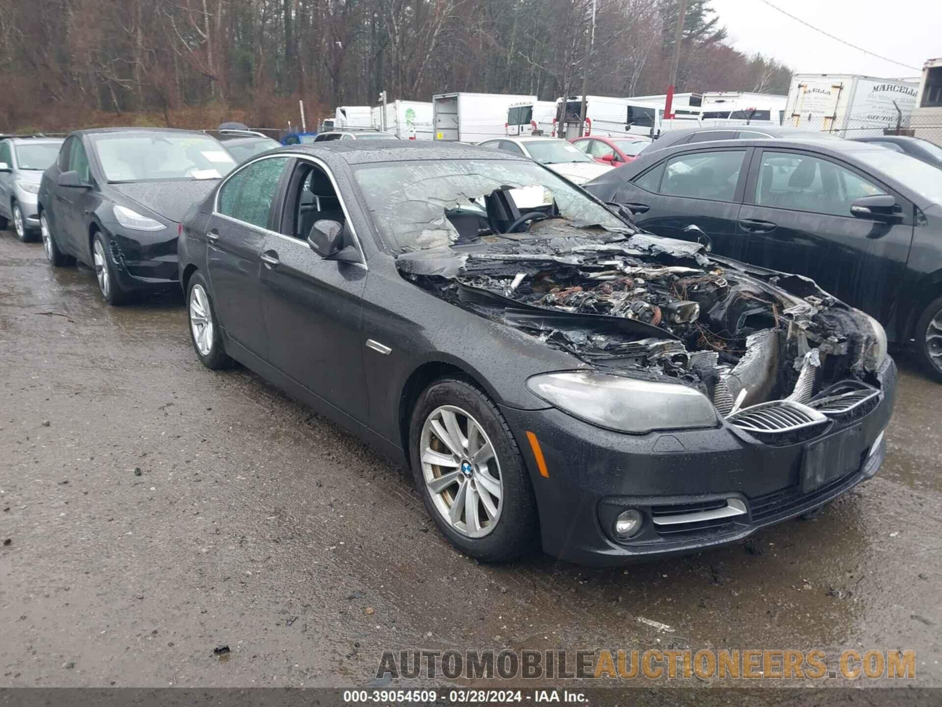 WBA5A7C5XFD628665 BMW 528I 2015